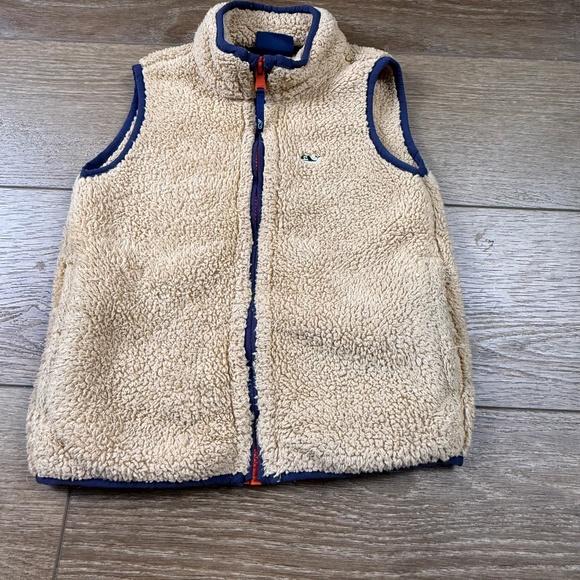 Vineyard Vines Boys Sherpa Zip-Front Vest Tan Size 5, Whale, Preppy, Winter - Picture 1 of 10